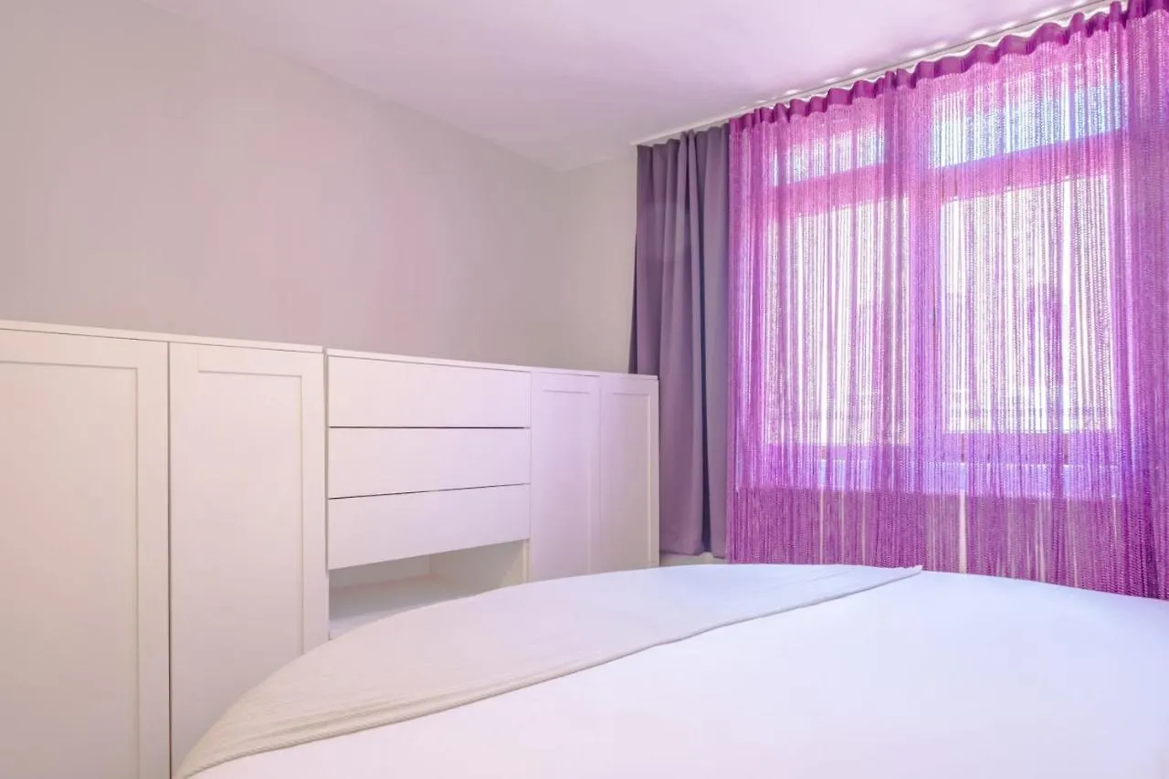 Colorful And Central Flat With Balcony In Kadikoy Istanbul 0*,  Türkei