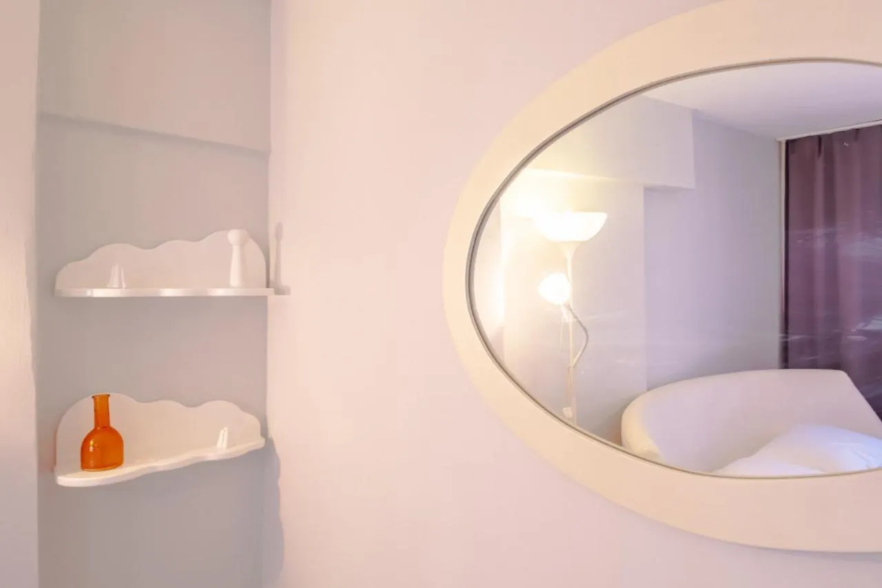 Colorful And Central Flat With Balcony In Kadikoy Istanbul